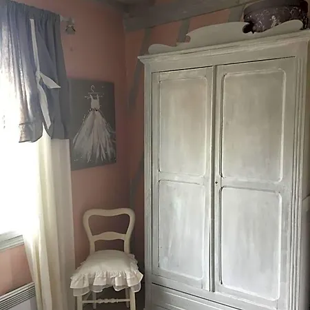 Les De Paule