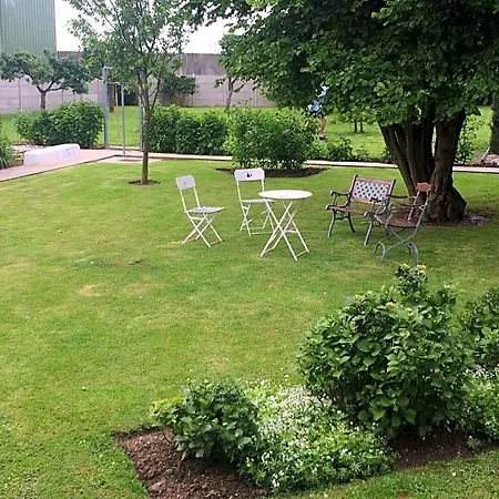 Les De Paule 3* Thieulloy-l'Abbaye